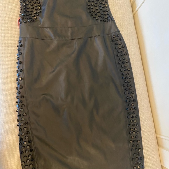 Stunning strapless vegan leather studded dress - Picture 4 of 4